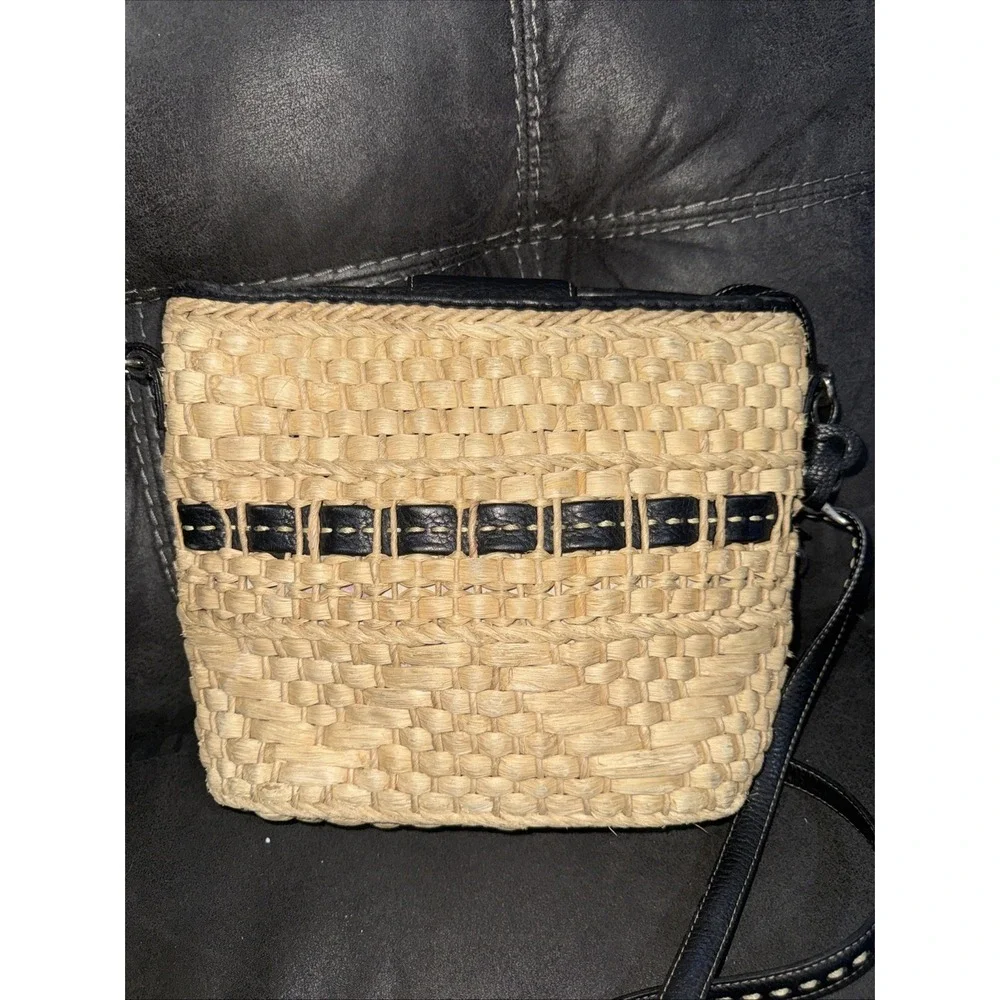 Classic BRIGHTON Straw Handbag Purse Tote Black Leather Trim Raffia